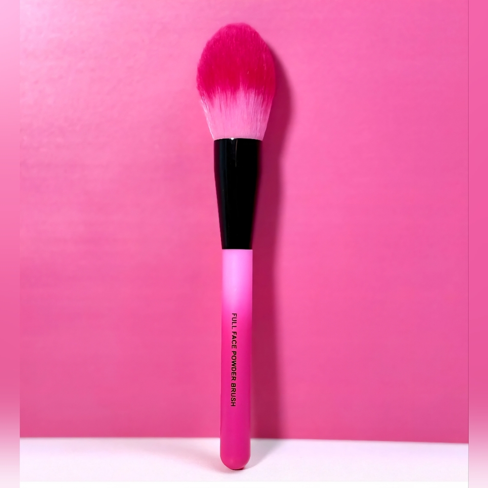 New Pinky B Beauty Pretty in Pink - Brush Set - Picture 3 of 4